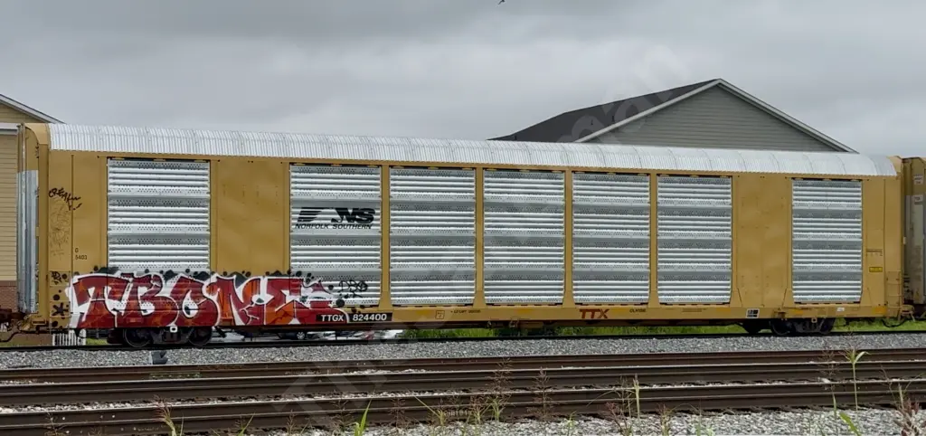 TTGX824400 - NORTH-AMERICA