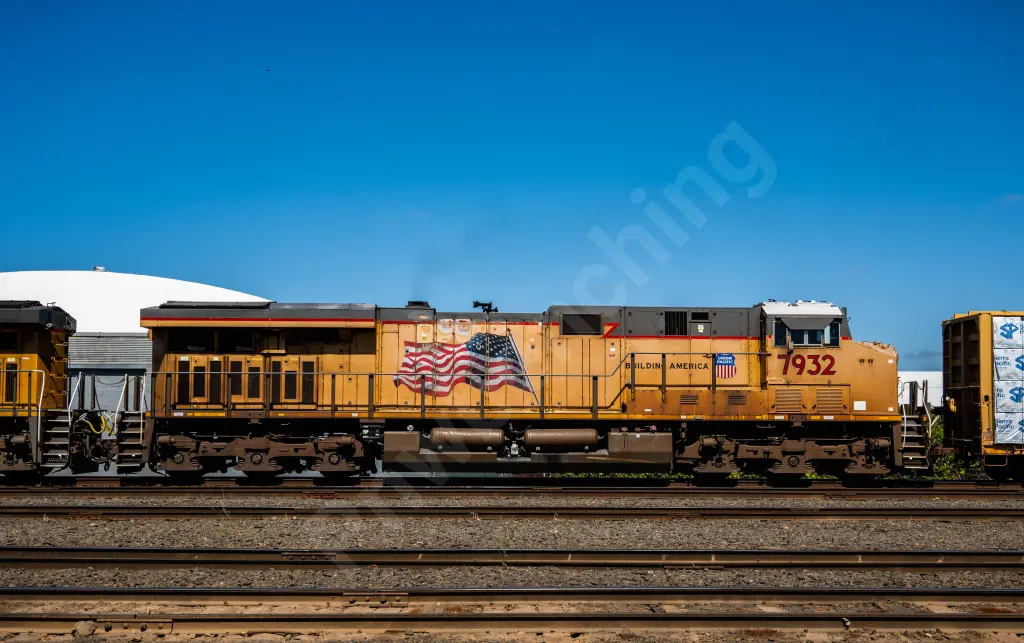 UP7932 - NORTH-AMERICA