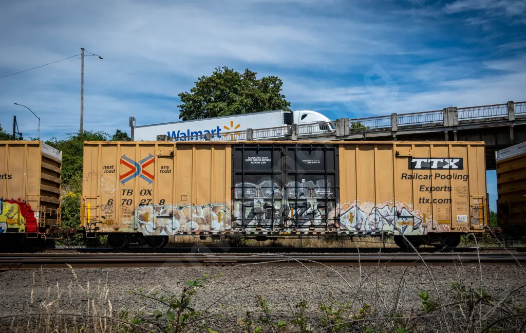 Train photo
