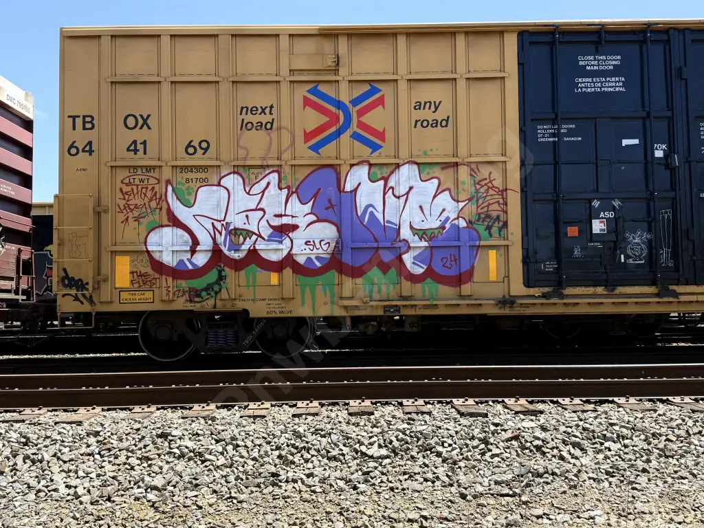 TBOX644169 - NORTH-AMERICA