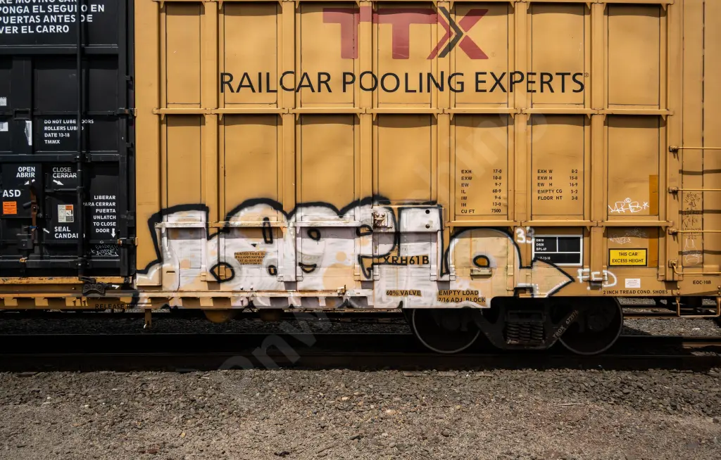 TBOX672976 - NORTH-AMERICA