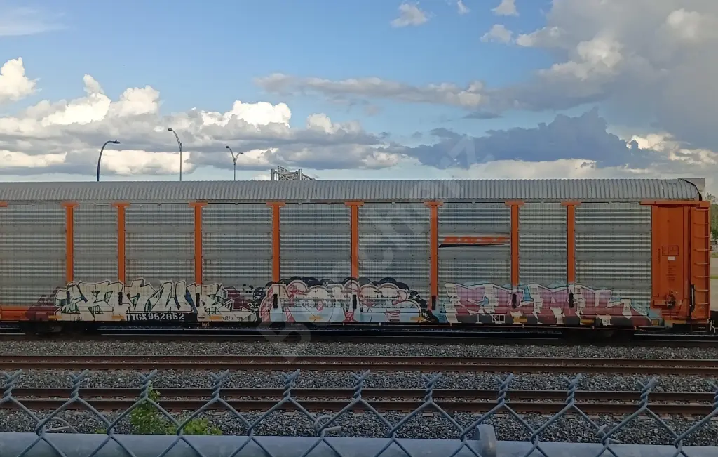 Train photo