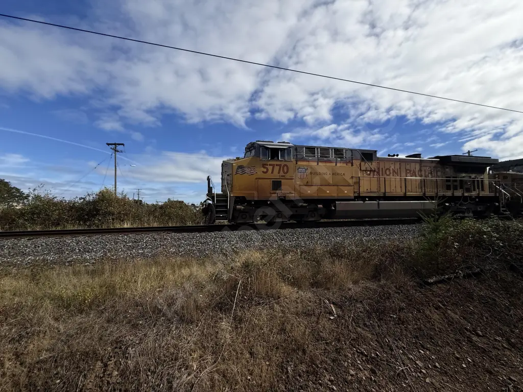 UP5770 - NORTH-AMERICA