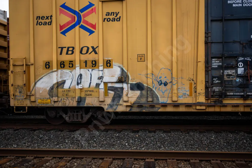 TBOX665196 - NORTH-AMERICA