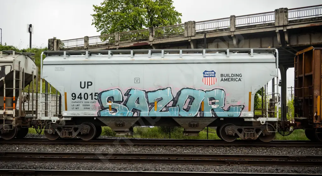 UP94015 - NORTH-AMERICA