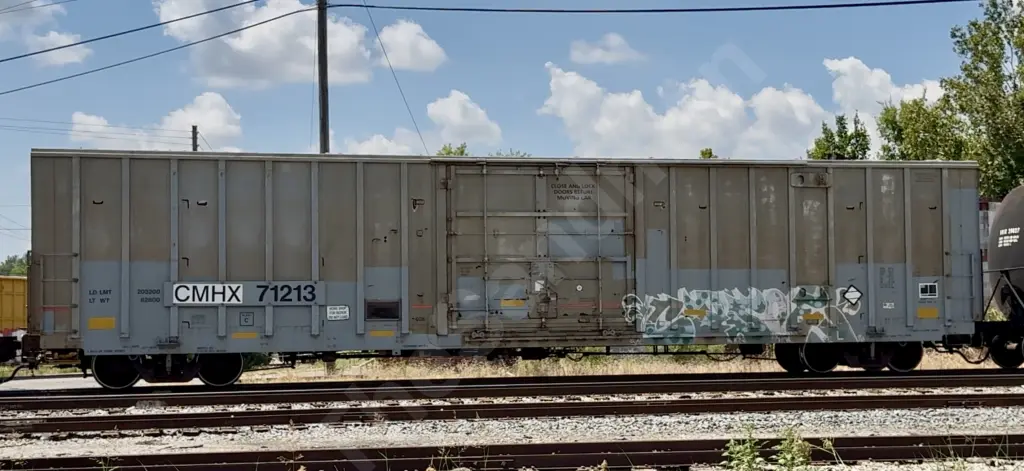 CMHX71213 - NORTH-AMERICA