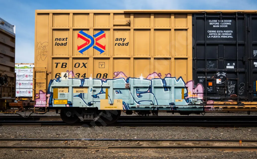 TBOX643408 - NORTH-AMERICA