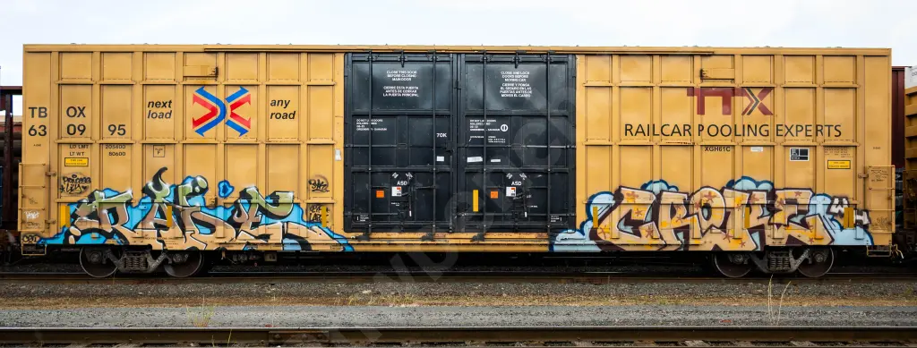 TBOX630995 - NORTH-AMERICA