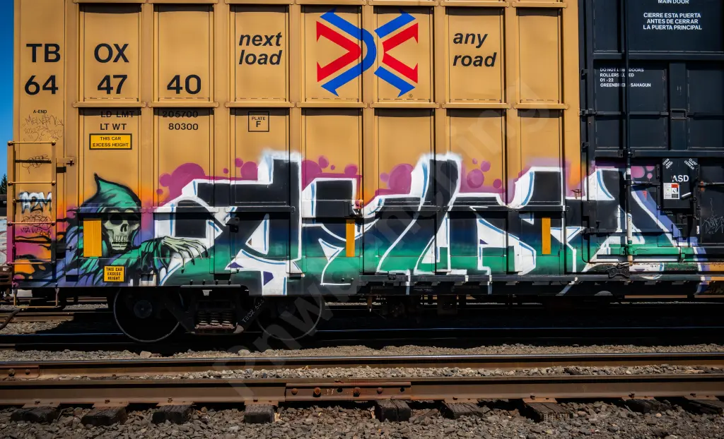 TBOX644740 - NORTH-AMERICA