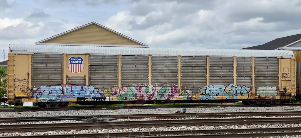 TTGX254353 - NORTH-AMERICA