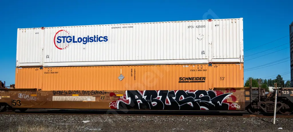 DTTX765952 - NORTH-AMERICA