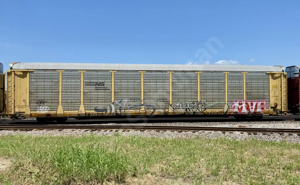TTGX985021 - NORTH-AMERICA