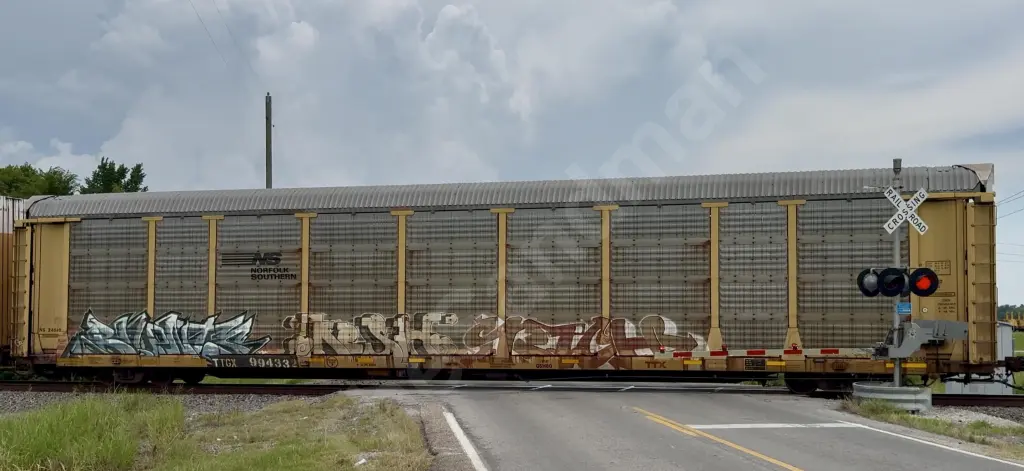 TTGX994332 - NORTH-AMERICA