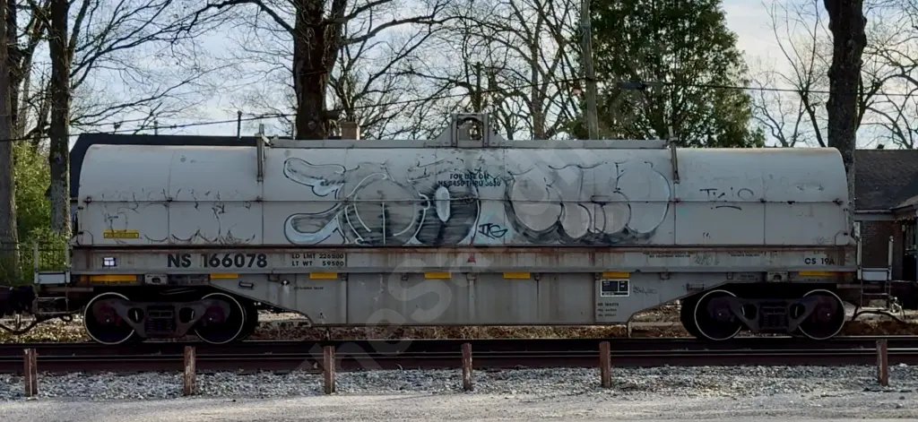 NS166078 - NORTH-AMERICA