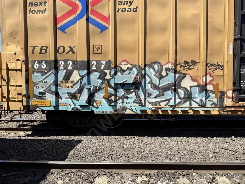 TBOX662227 - NORTH-AMERICA