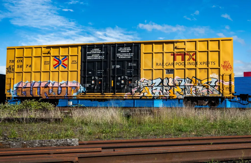 TBOX675674 - NORTH-AMERICA