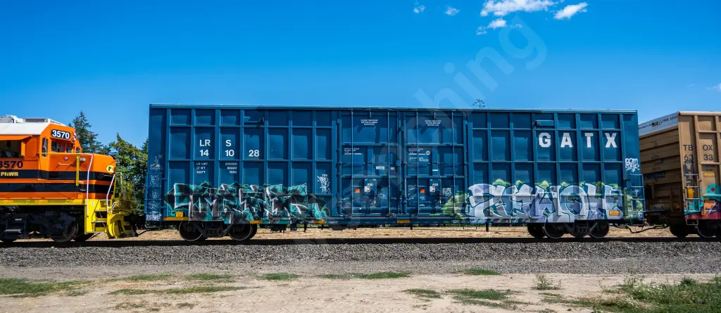 LRS141028 - NORTH-AMERICA