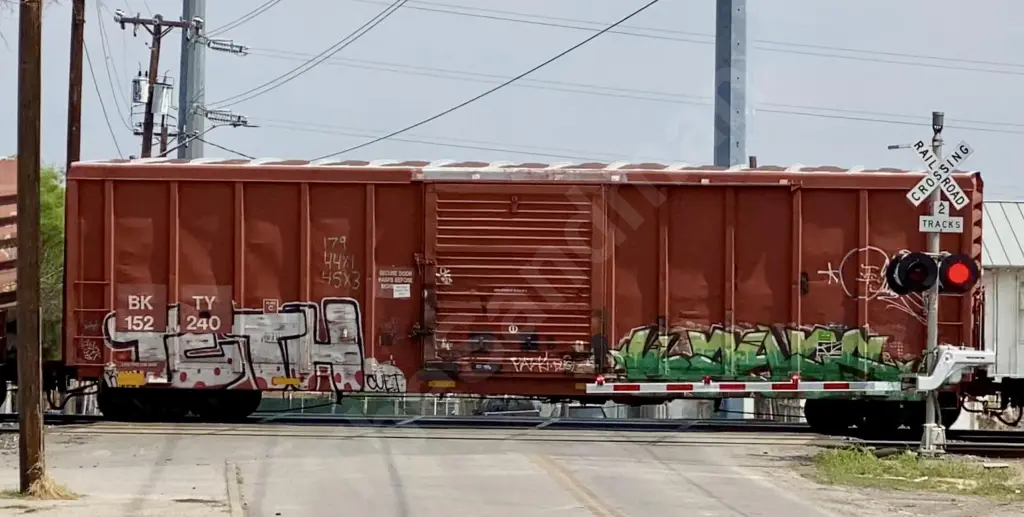 BKTY152240 - NORTH-AMERICA
