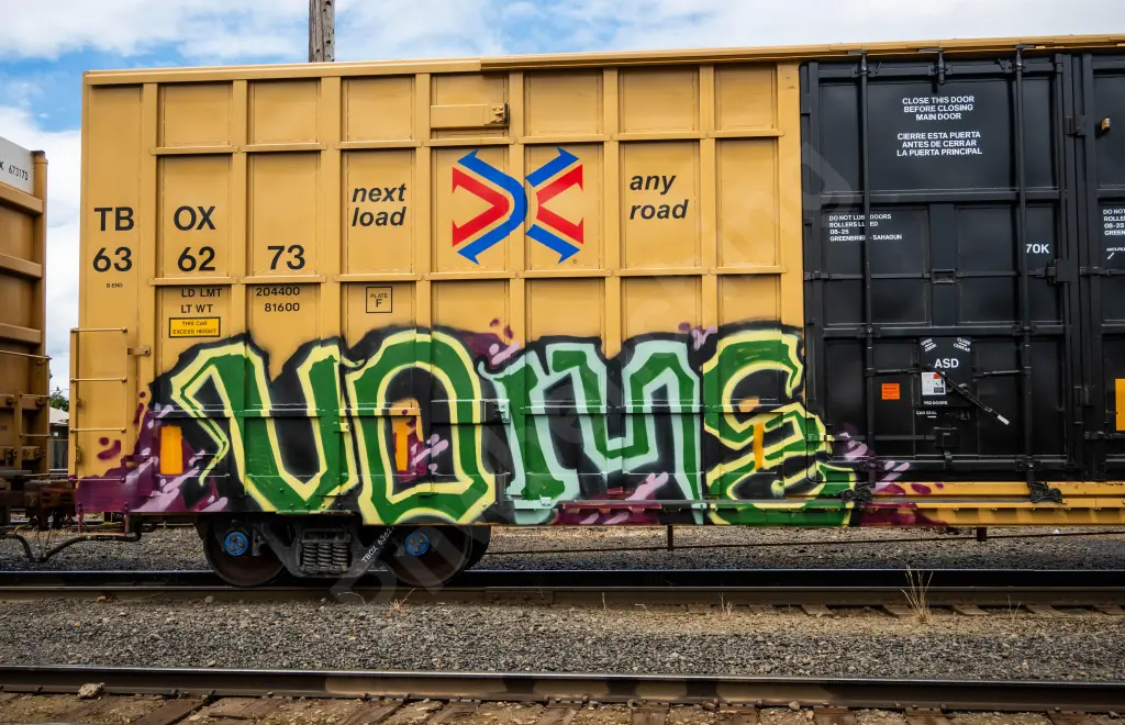 TBOX636273 - NORTH-AMERICA