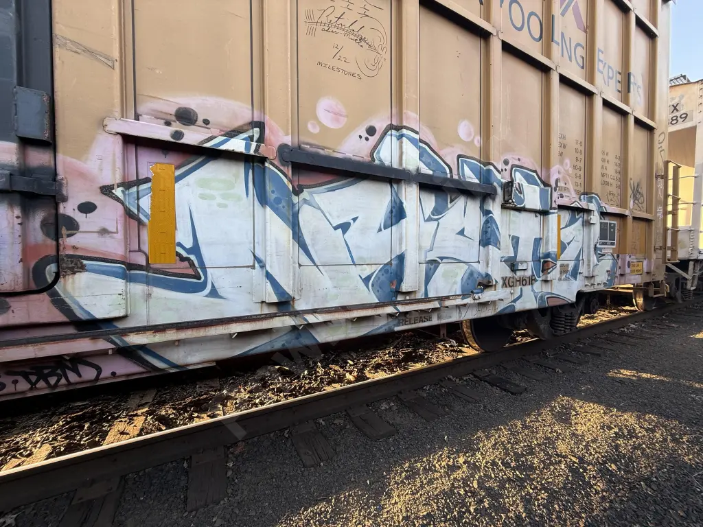 TBOX664012 - NORTH-AMERICA
