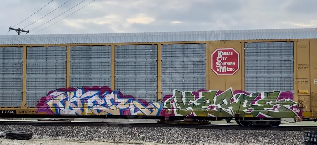 TTGX695225 - NORTH-AMERICA