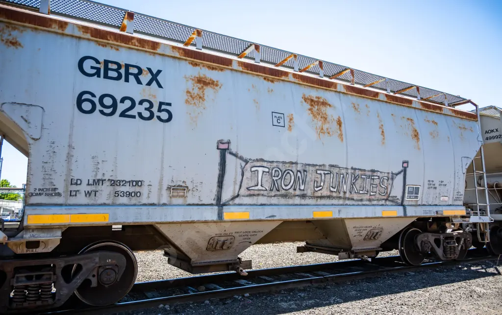 GBRX69235 - NORTH-AMERICA