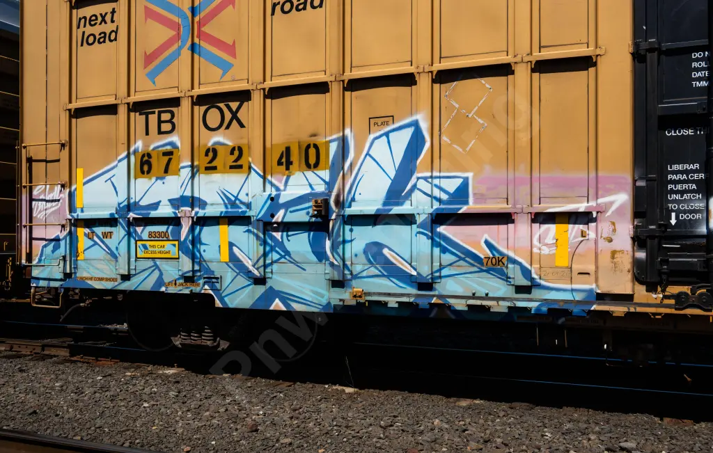TBOX672240 - NORTH-AMERICA