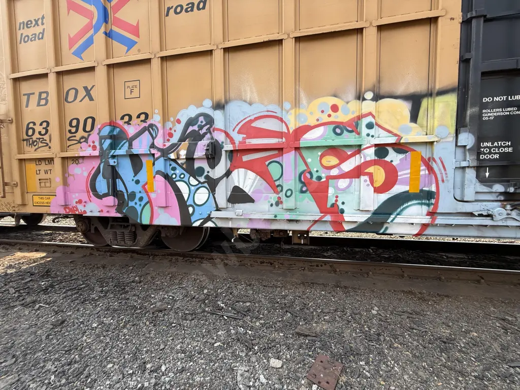 TBOX639033 - NORTH-AMERICA
