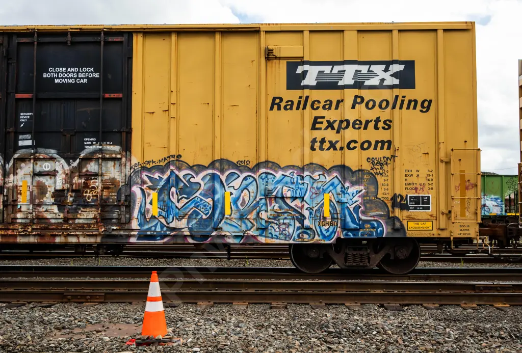 TBOX660199 - NORTH-AMERICA