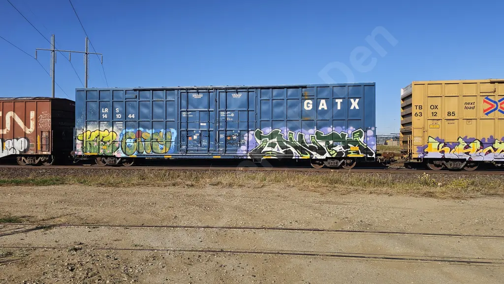 LRS141044 - NORTH-AMERICA
