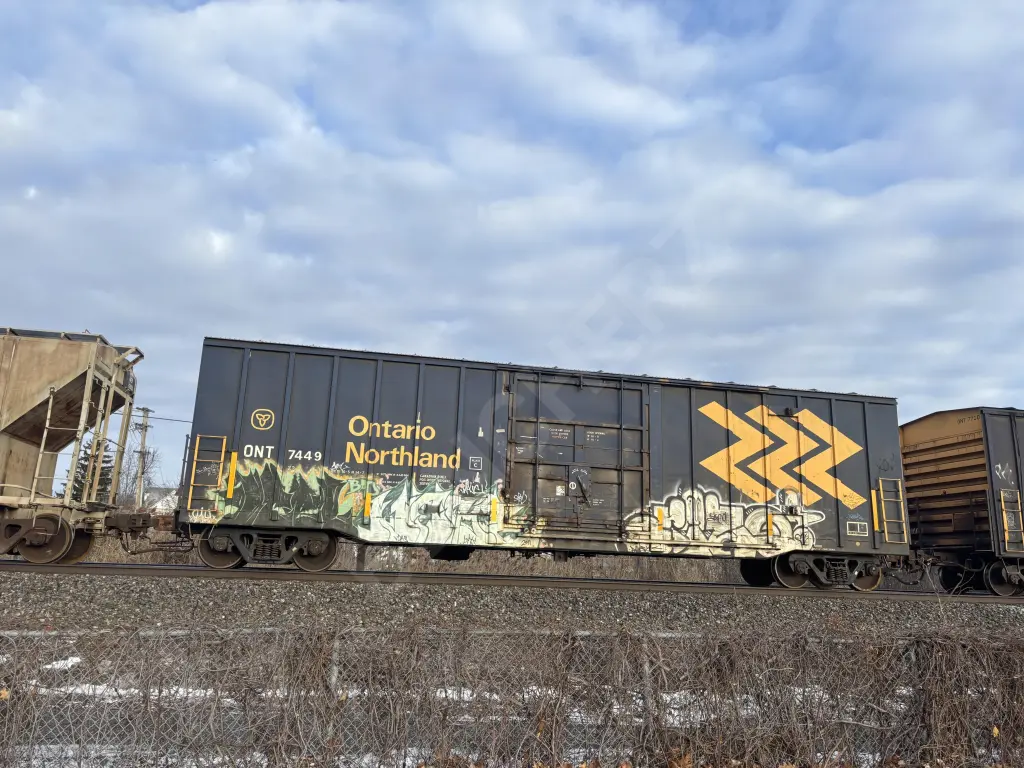 ONT7449 - NORTH-AMERICA