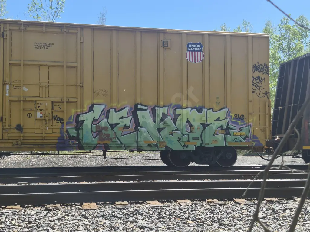 UP700377 - NORTH-AMERICA