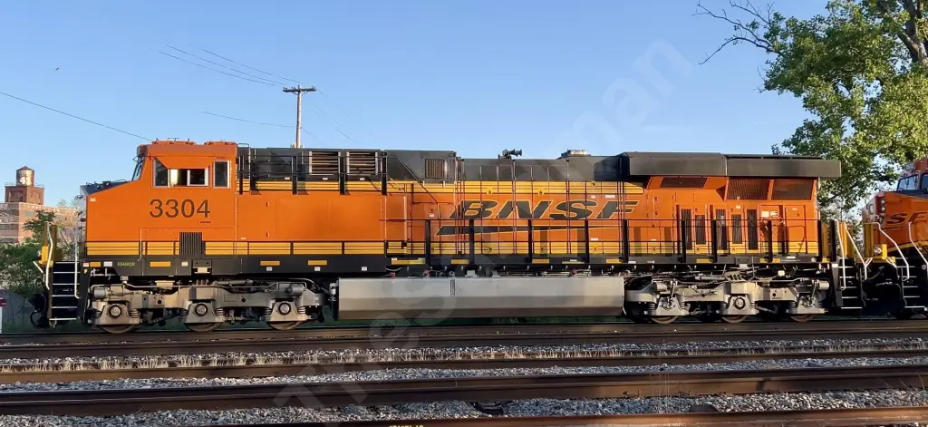 BNSF3304 - NORTH-AMERICA