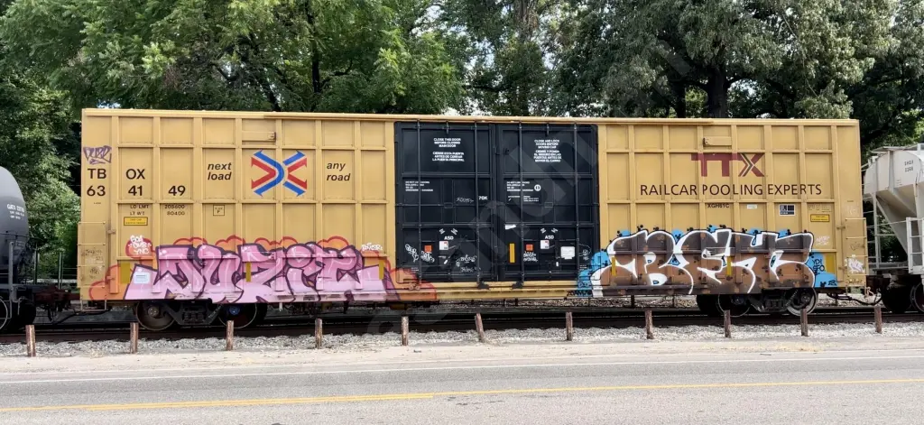 TBOX634149 - NORTH-AMERICA