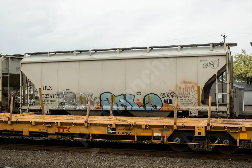 TILX333411 - NORTH-AMERICA