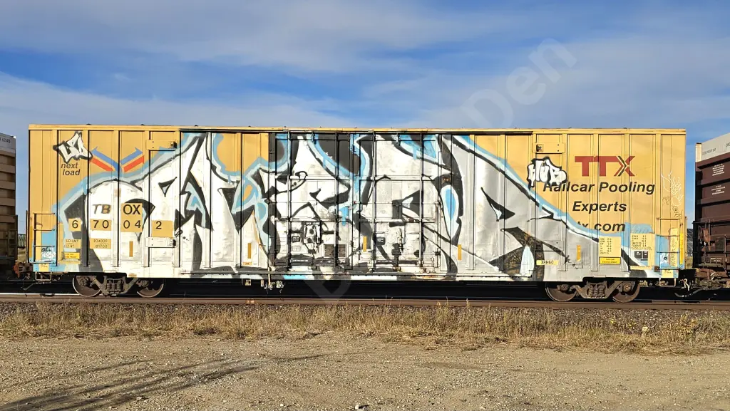 TBOX670042 - NORTH-AMERICA