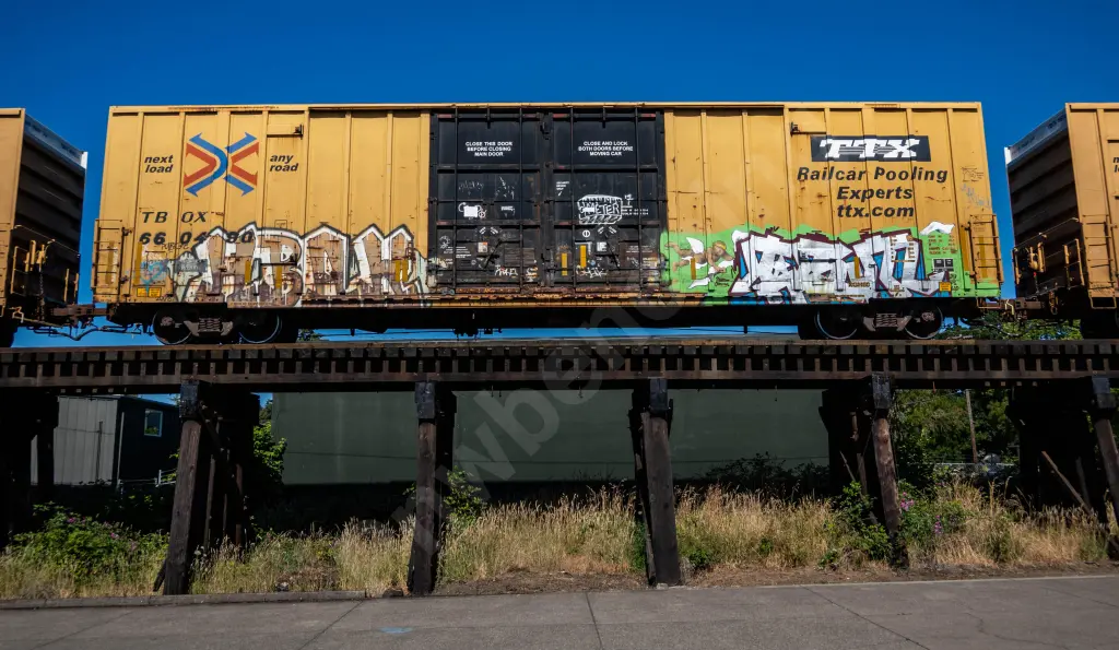 TBOX660480 - NORTH-AMERICA