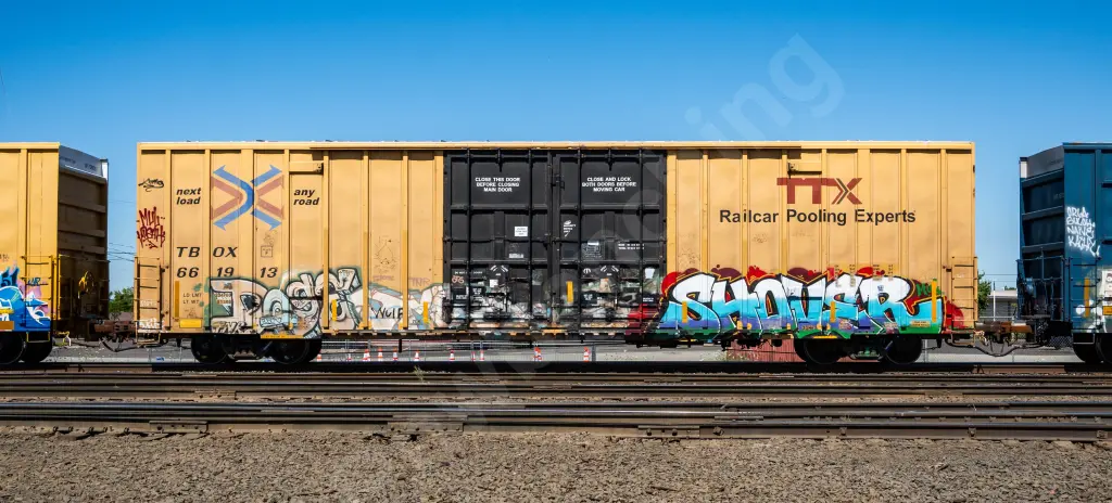 TBOX661913 - NORTH-AMERICA