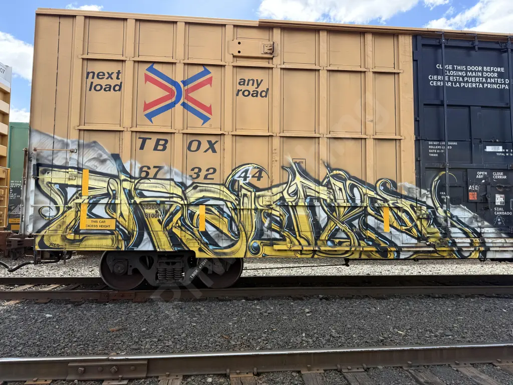 TBOX673244 - NORTH-AMERICA