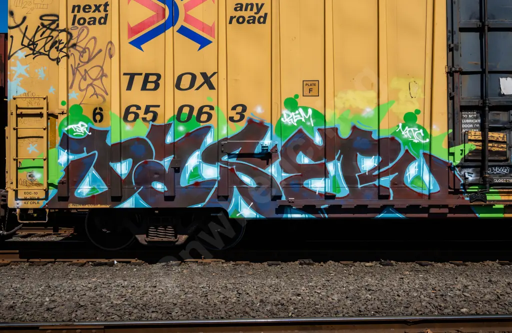 TBOX665063 - NORTH-AMERICA