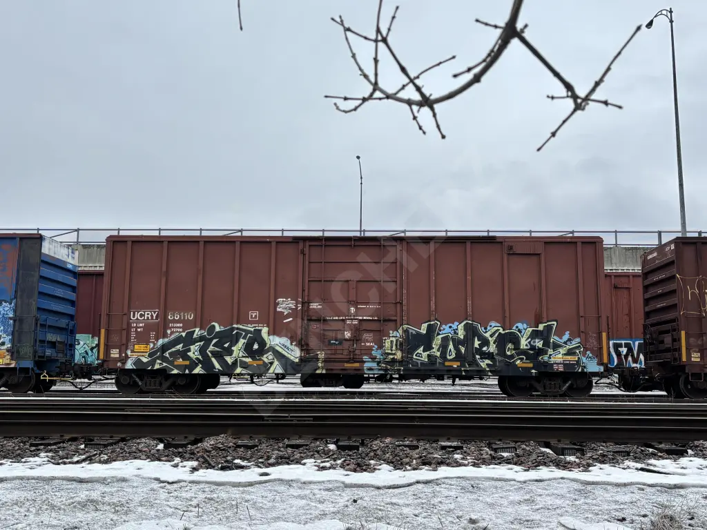 UCRY86110 - NORTH-AMERICA