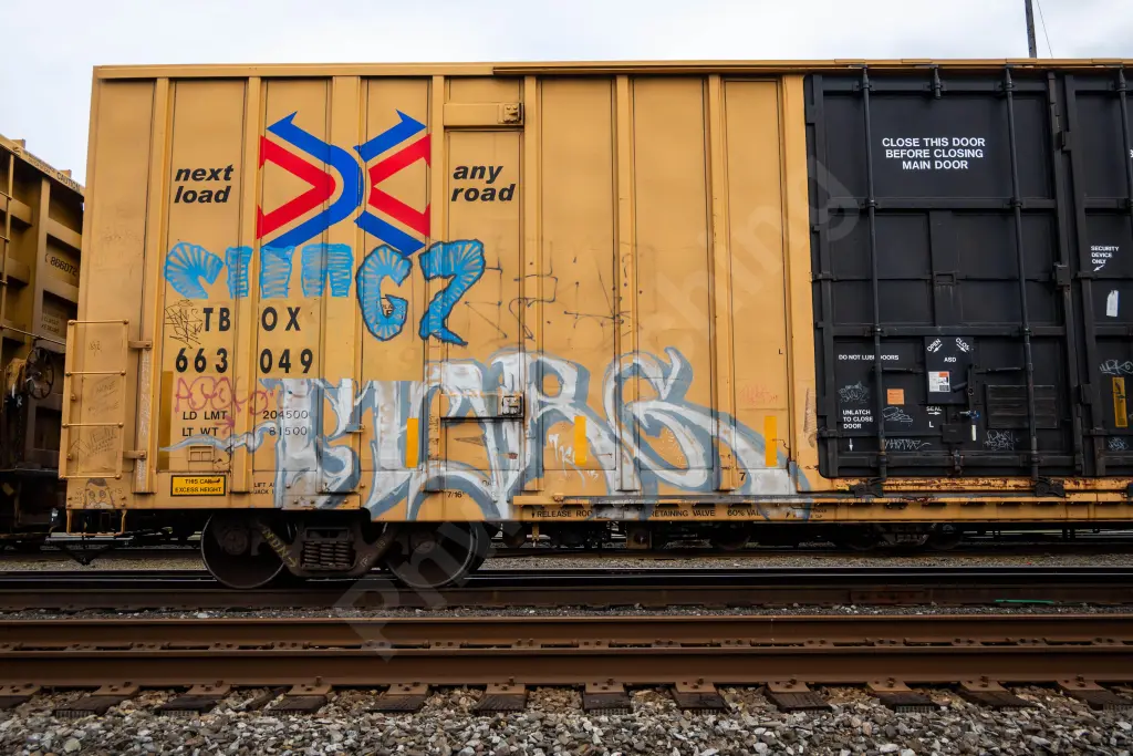 TBOX663049 - NORTH-AMERICA
