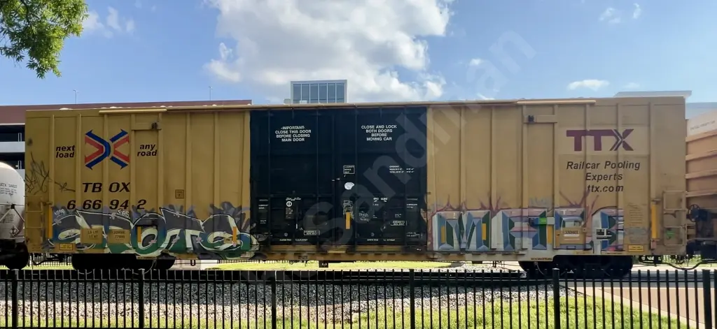 TBOX666942 - NORTH-AMERICA