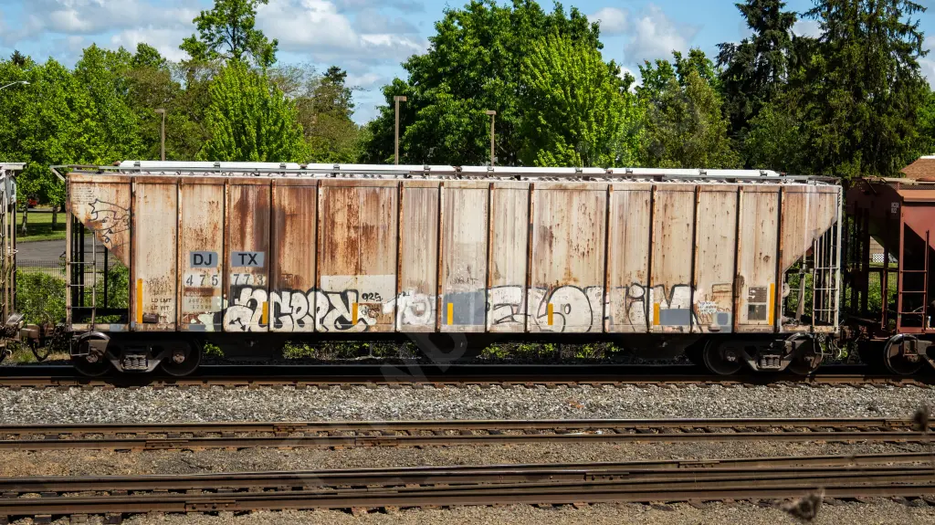 DJTX475773 - NORTH-AMERICA