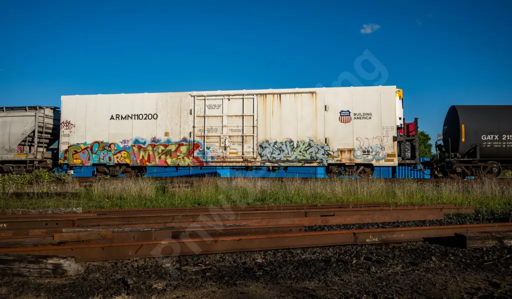 ARMN110200 - NORTH-AMERICA