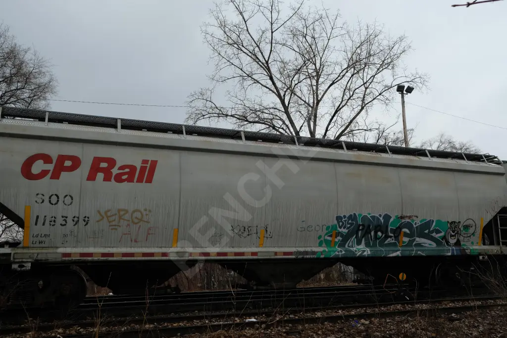 SOO118399 - NORTH-AMERICA