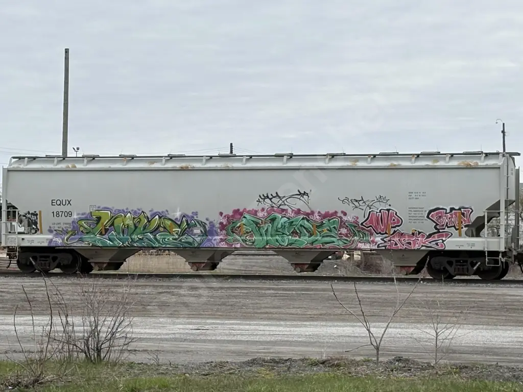 EQUX18709 - NORTH-AMERICA