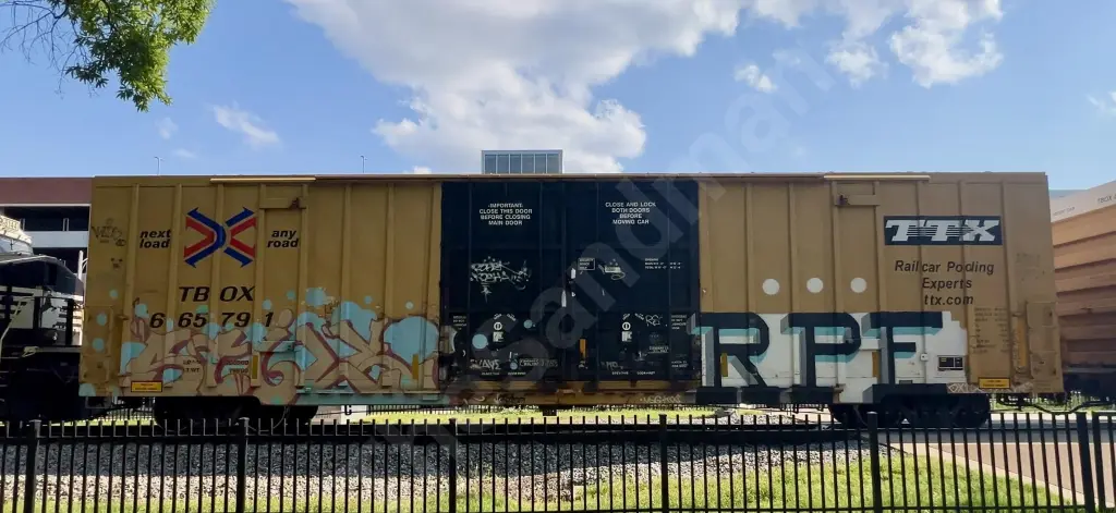 TBOX665791 - NORTH-AMERICA