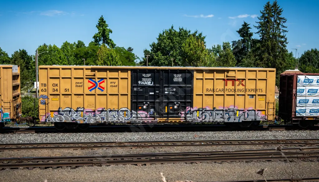 TBOX633451 - NORTH-AMERICA