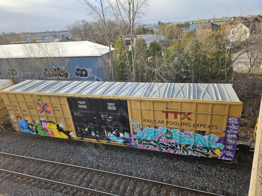 TBOX644126 - NORTH-AMERICA